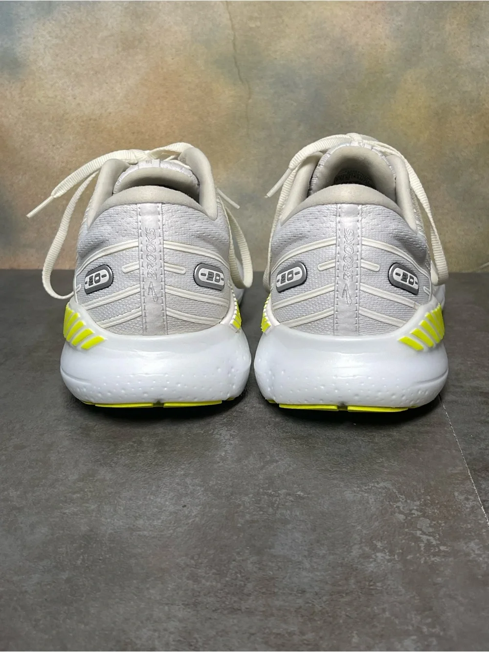 Brooks Glycerin 20 Men's White/Nightlife Running Shoes Size 9.5D